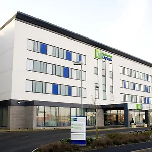 https://holiday-inn-express-rotherham-north-s63-7eq.yorkshirehotels.net
